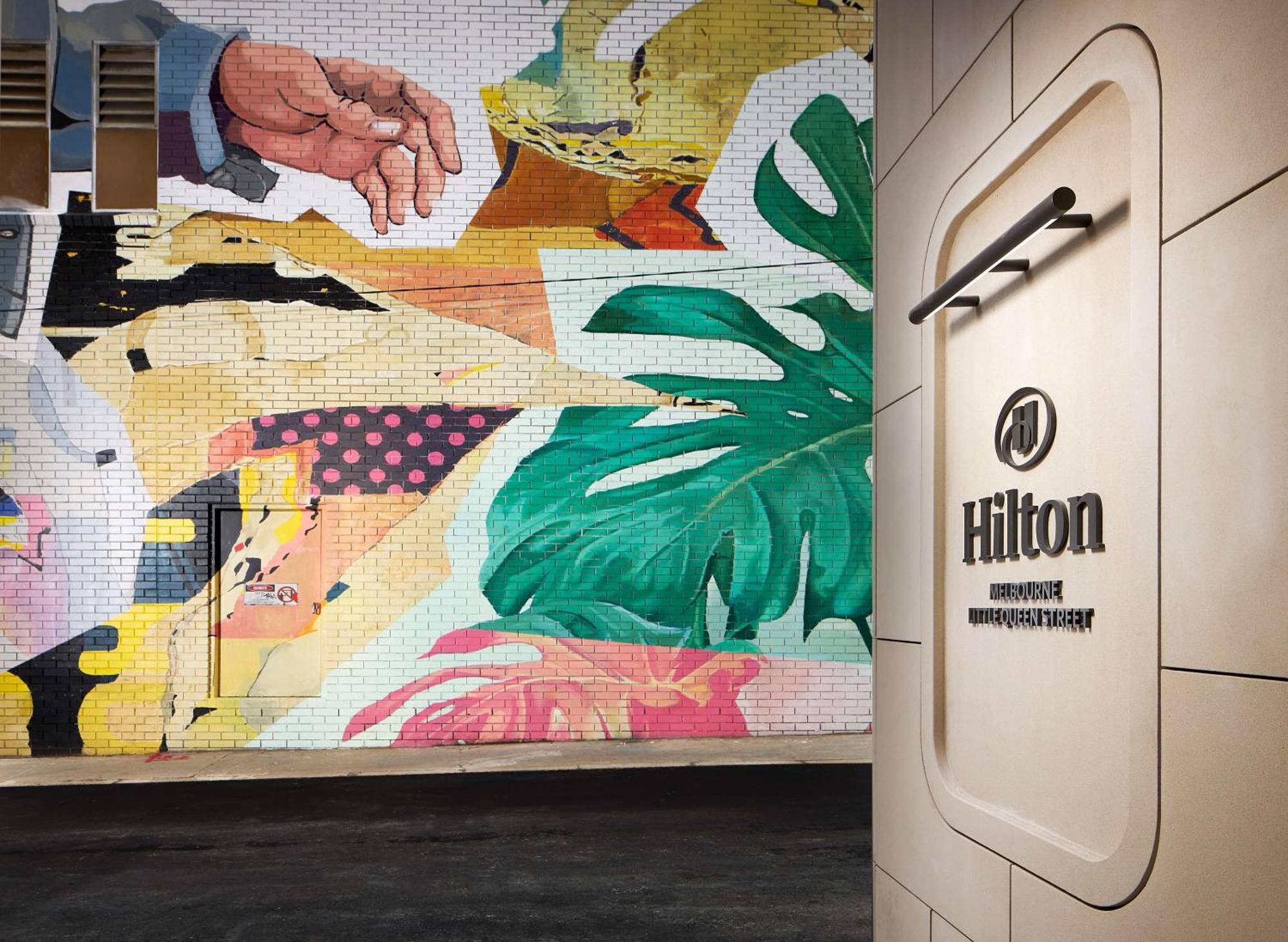 Hilton Melbourne Little Queen Street Exterior photo Hilton Bangkok Sukhumvit